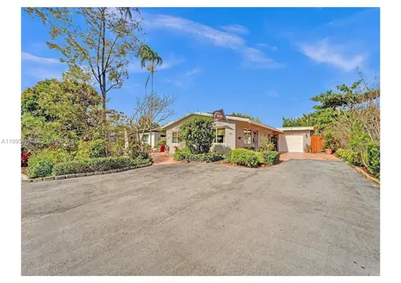$630,000 | 381 Northeast 42nd Street, Oakland Park, FL 33334