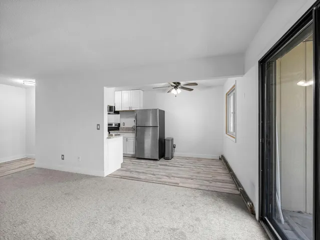 $1,300 | 4407 Wilshire Boulevard, Unit 204, Mound, MN 55364