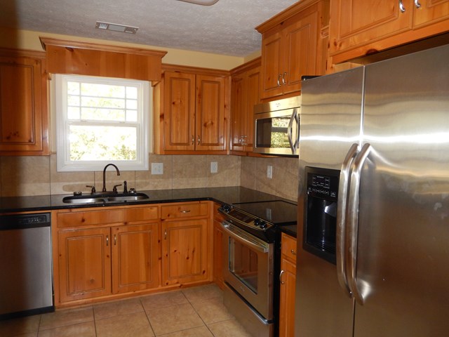 464 Oswichee Road Seale, AL 36875 - Photo 7 of 34