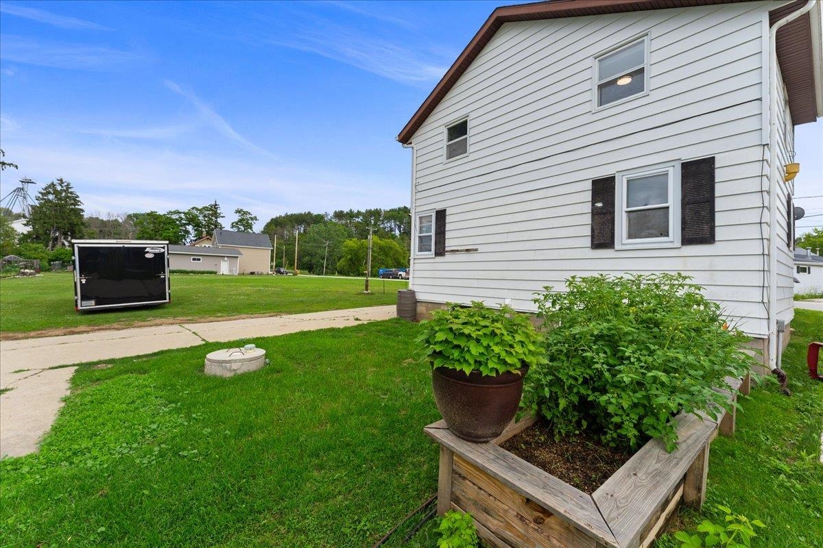 E2922 East County Rd BB Kewaunee, WI 54216 - Photo 2 of 61