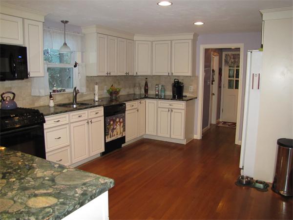 88 Flames Road Marshfield, MA 02050 - Photo 3 of 29 Gallery Image 3