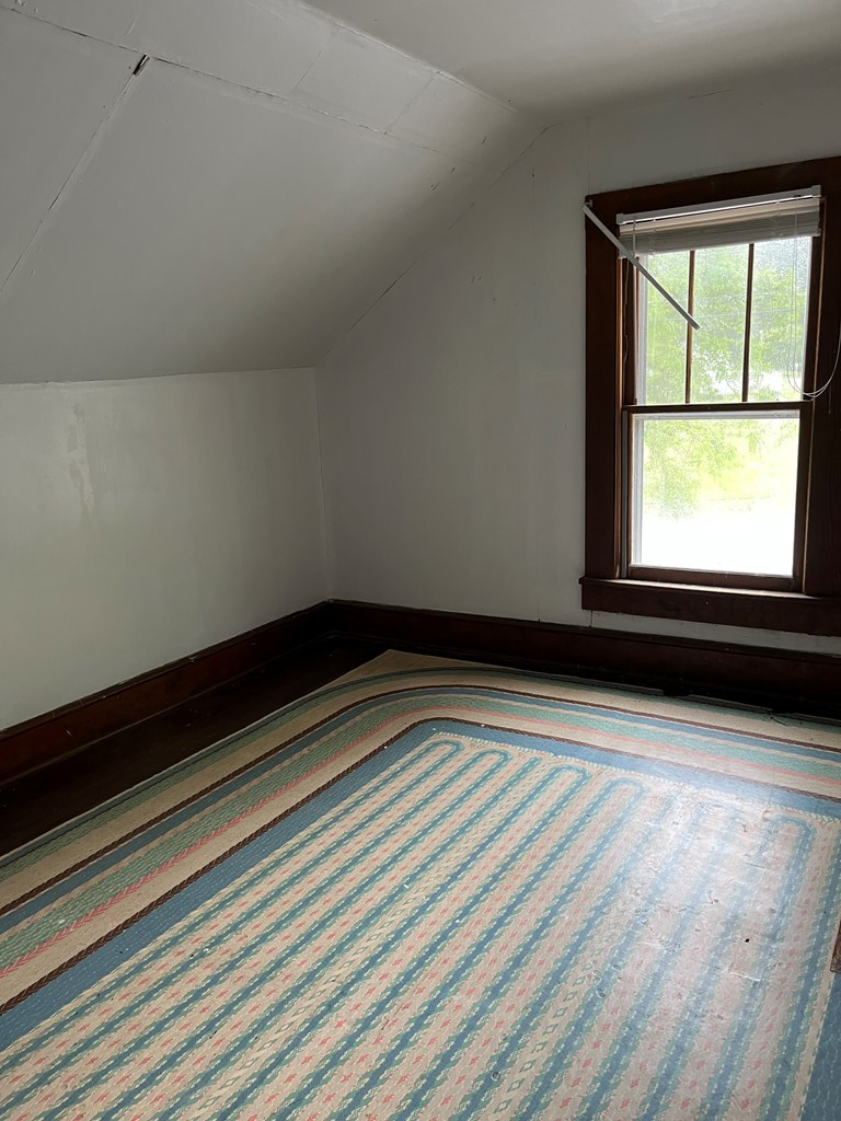 1757 Goss Road Bluefield, VA 24605 - Photo 10 of 12 Gallery Image 10
