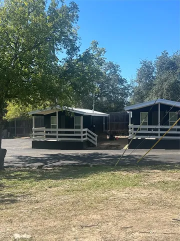 $1,395 | 3019 East 12th Street, Austin, TX 78702