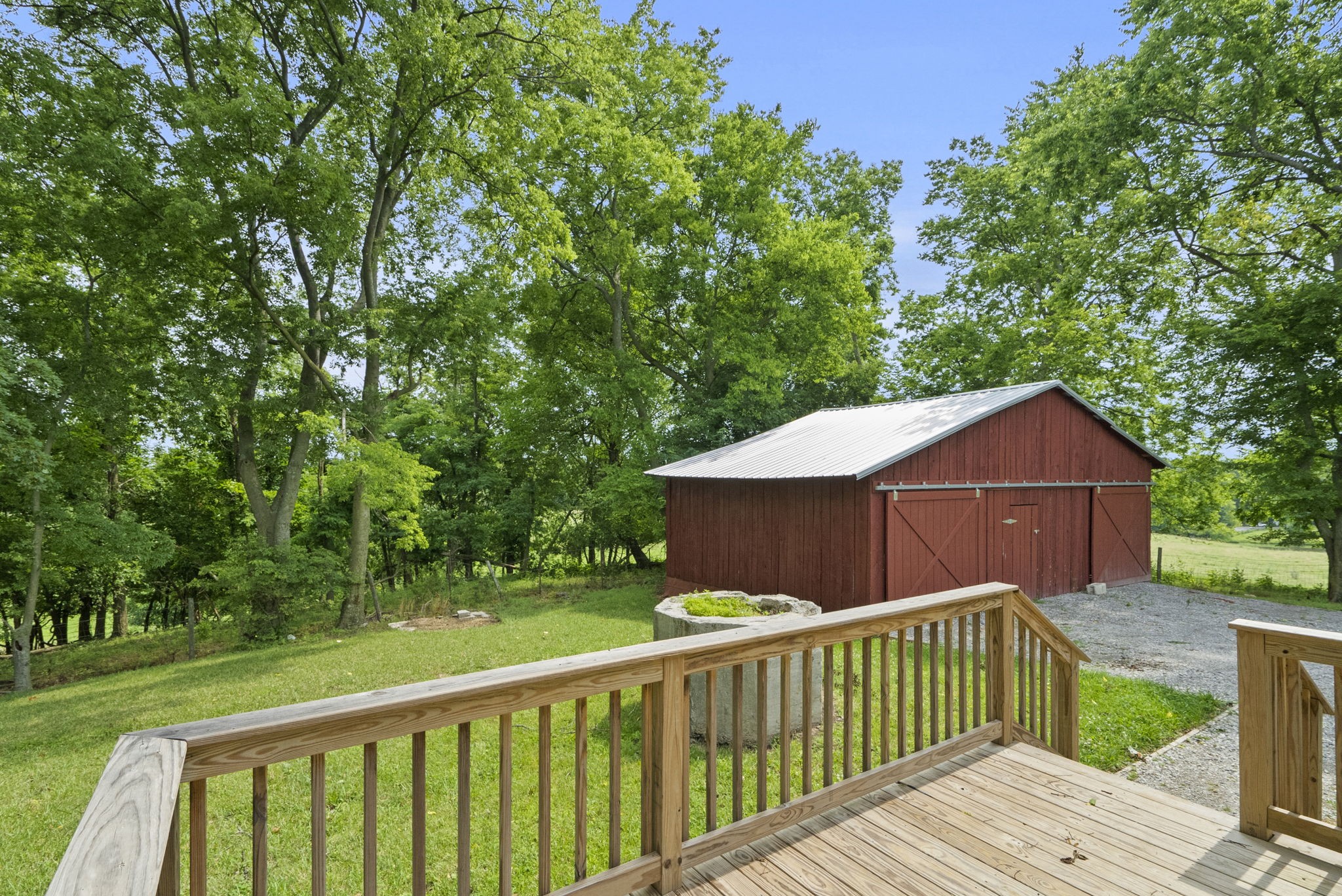 1214 Woodard Reid Road Springfield, TN 37172 - Photo 2 of 43