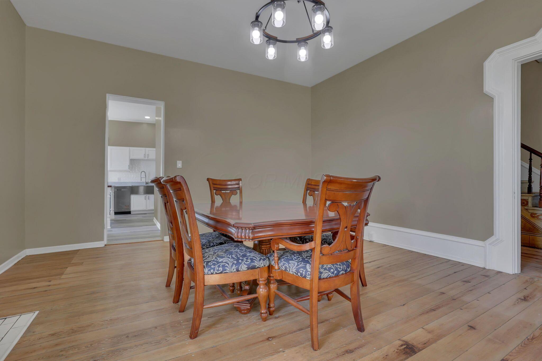 4535 Amanda Northern Road Amanda, OH 43102 - Photo 17 of 72 Dining/ Family Room