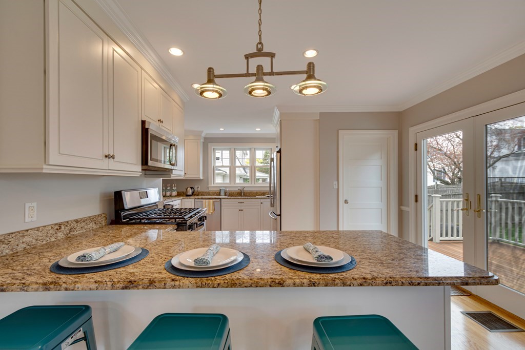 12 Allen Road Winchester, MA 01890 - Photo 14 of 36