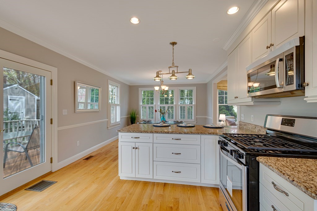 12 Allen Road Winchester, MA 01890 - Photo 18 of 36