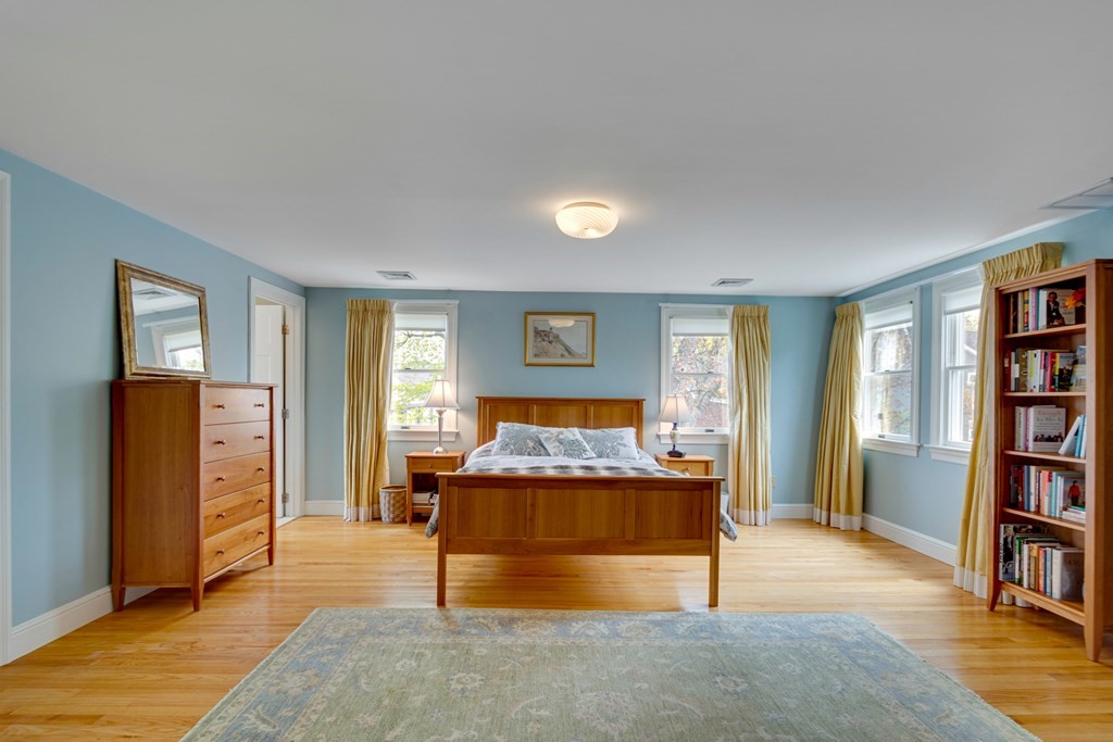 12 Allen Road Winchester, MA 01890 - Photo 27 of 36