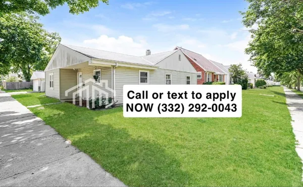 $1,079 | 9530 West Townsend Street, Milwaukee, WI 53222