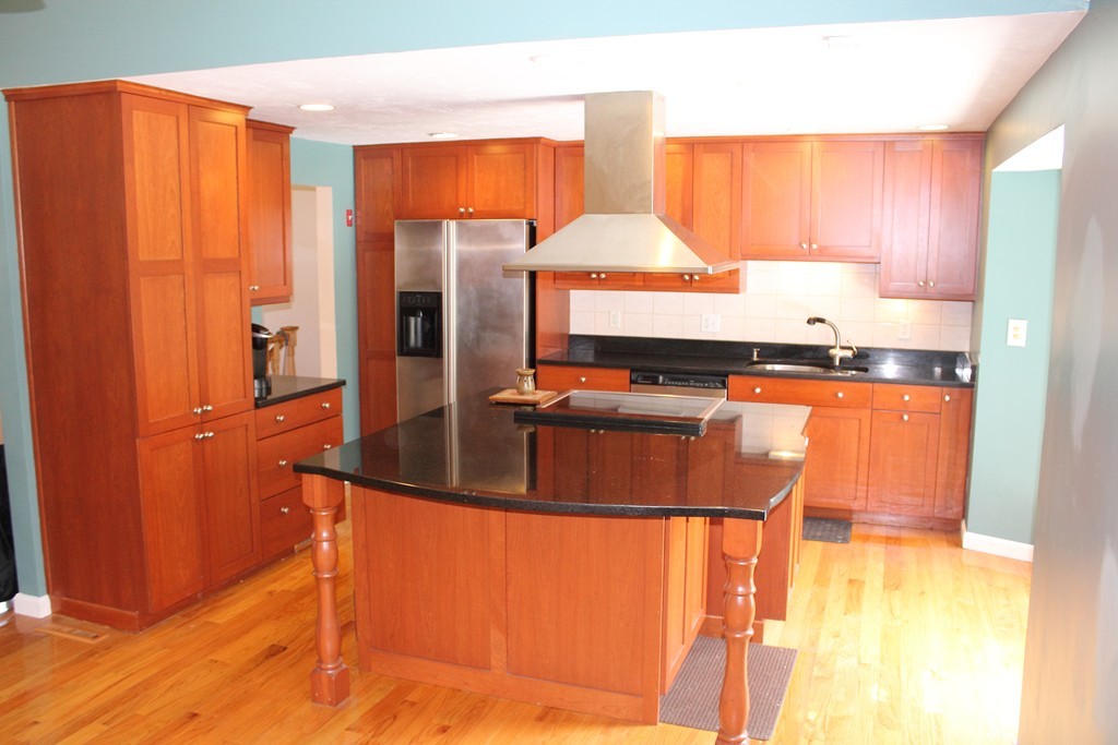 6 Arnold Road Framingham, MA 01701 - Photo 5 of 16 Gallery Image 5