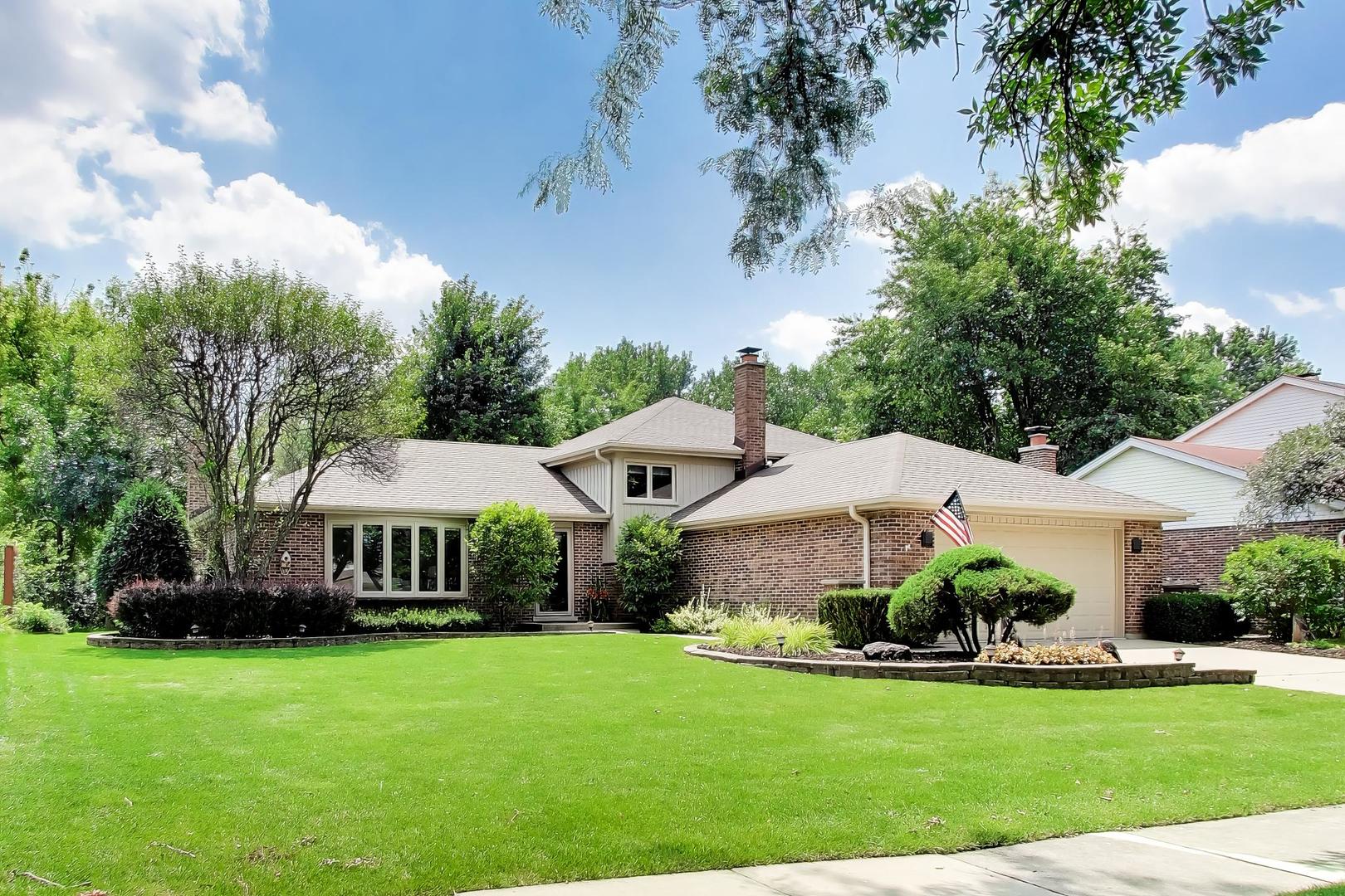 2147 Green Valley Road Darien, IL 60561 - Photo 1 of 31 Gallery Image 1