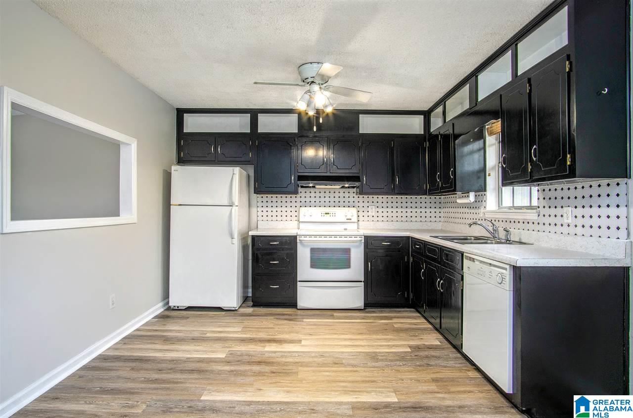 1226 8th Avenue Southwest Alabaster, AL 35007 - Photo 6 of 29