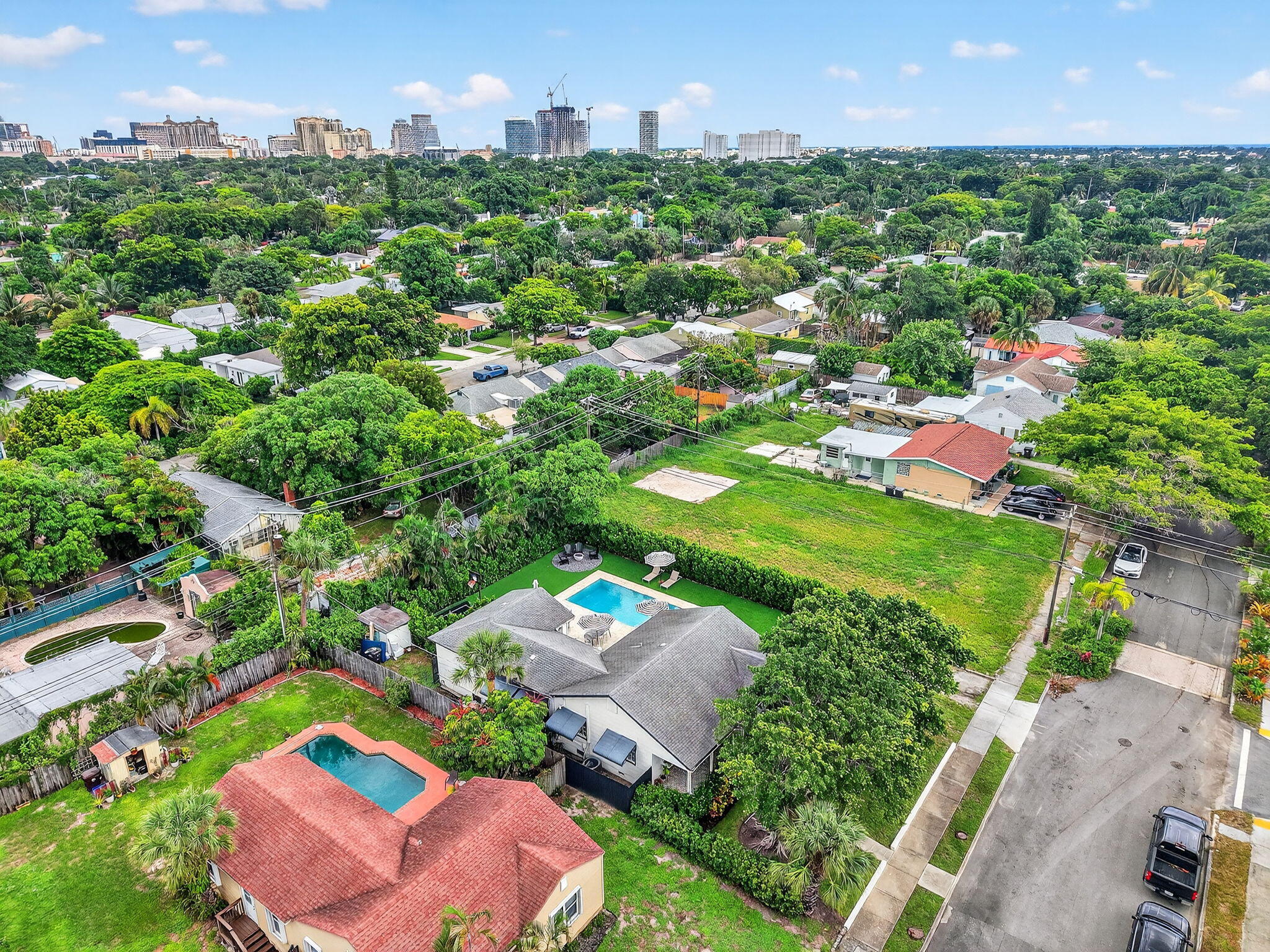 1001 Avon Road West Palm Beach, FL 33401 - Photo 67 of 73 60-web-or-mls-003_DJI_20250910132541_038