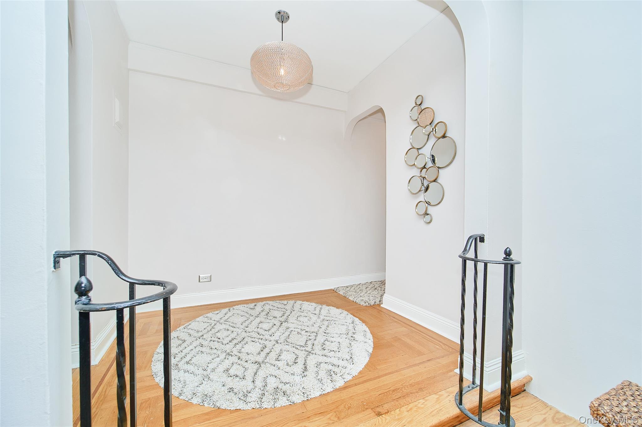2962 Decatur Avenue, Unit 4D Bronx, NY 10458 - Photo 7 of 21 Gallery Image 7