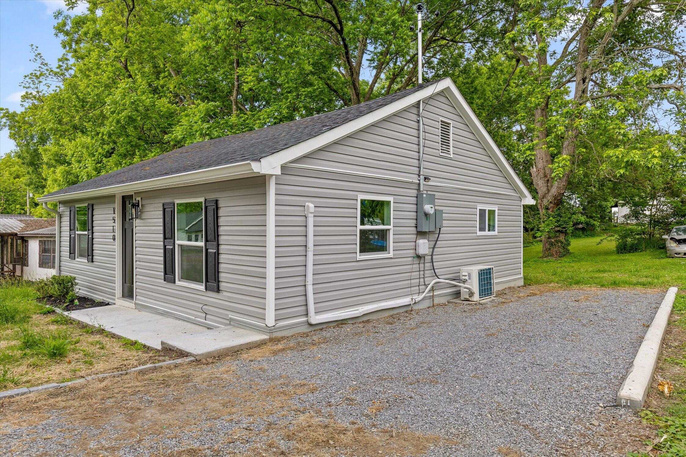 1510 Adams Street Athens, TN 37303 - Photo 25 of 32 03-Adams-3