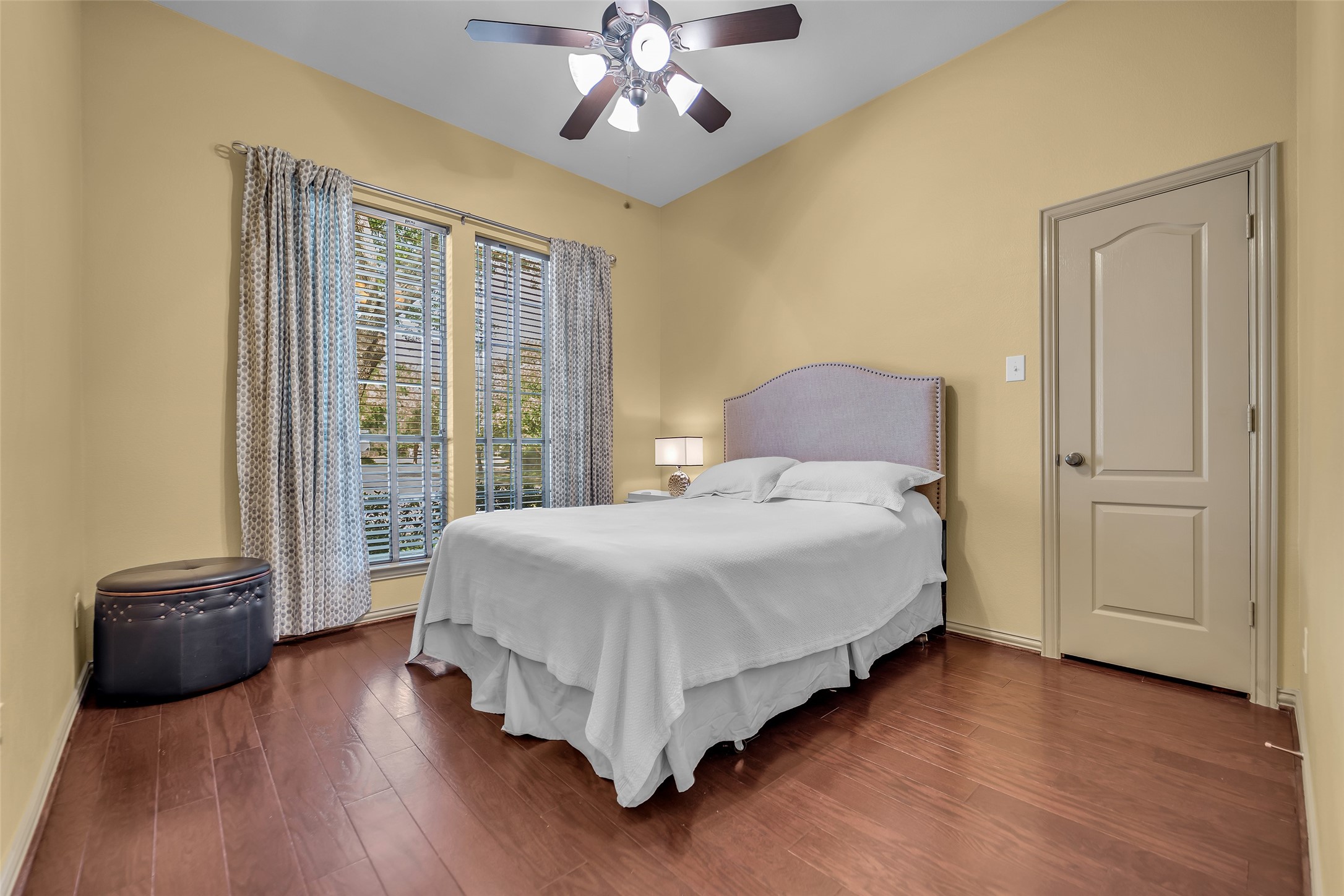 12006 Bayou Junction Road Cypress, TX 77433 - Photo 21 of 38 Secondary bedroom near the front of the home.