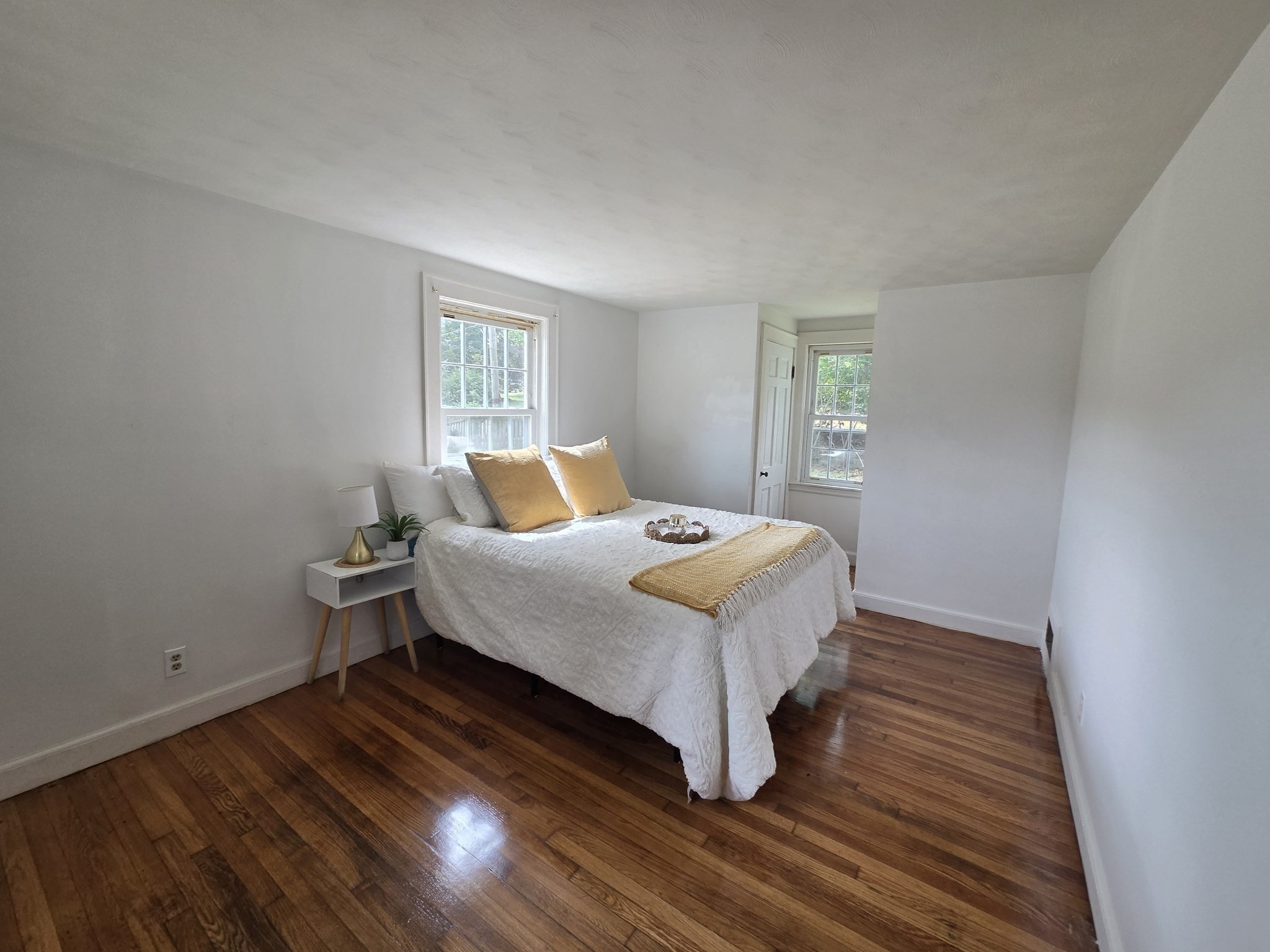 11 Homestead Road Lynnfield, MA 01940 - Photo 15 of 22 Gallery Image 15
