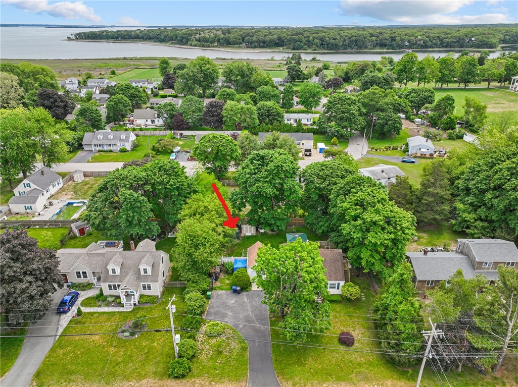 242 Ives Road Warwick, RI 02818 - Photo 2 of 20