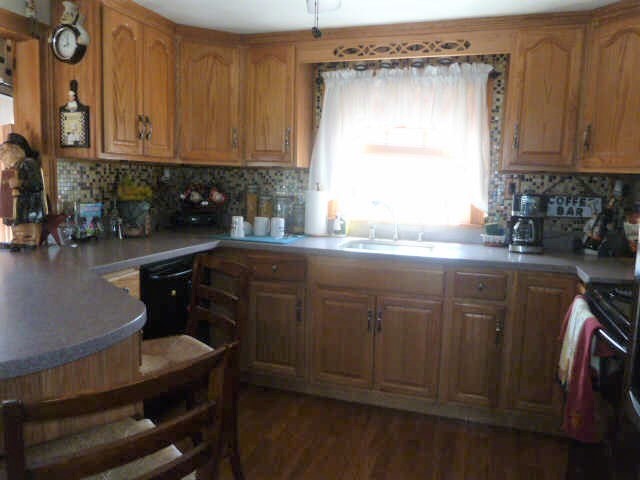 242 Ives Road Warwick, RI 02818 - Photo 9 of 20