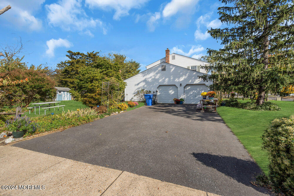 74 Mapletree Road Toms River, NJ 08753 - Photo 36 of 47 034_dsc05295-1_229