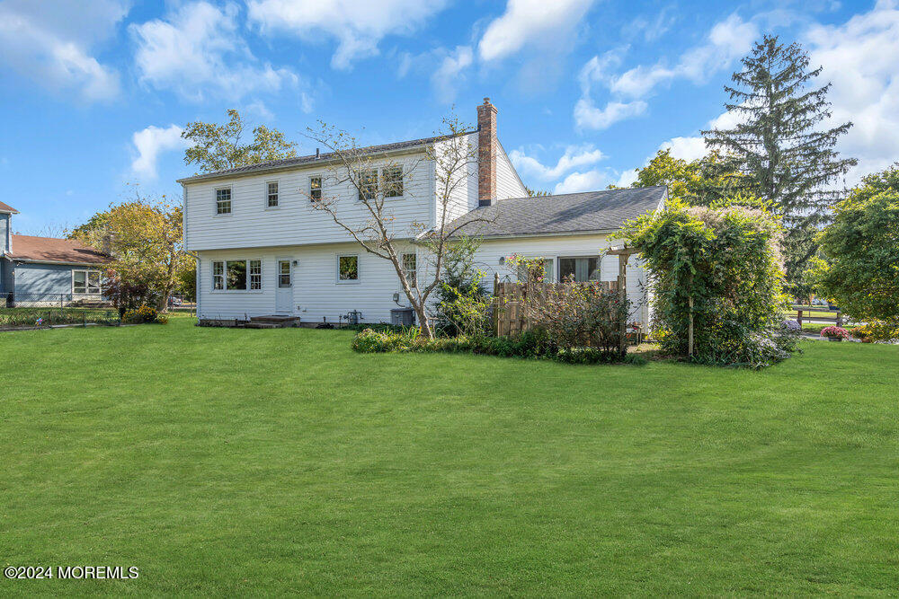 74 Mapletree Road Toms River, NJ 08753 - Photo 37 of 47 038_dsc05315-1_664