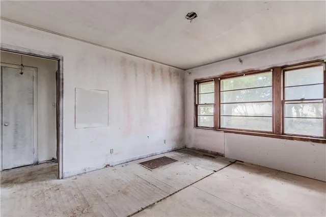 $115,000 | 4376 Old Jonesboro Road, Forest Park, GA 30297