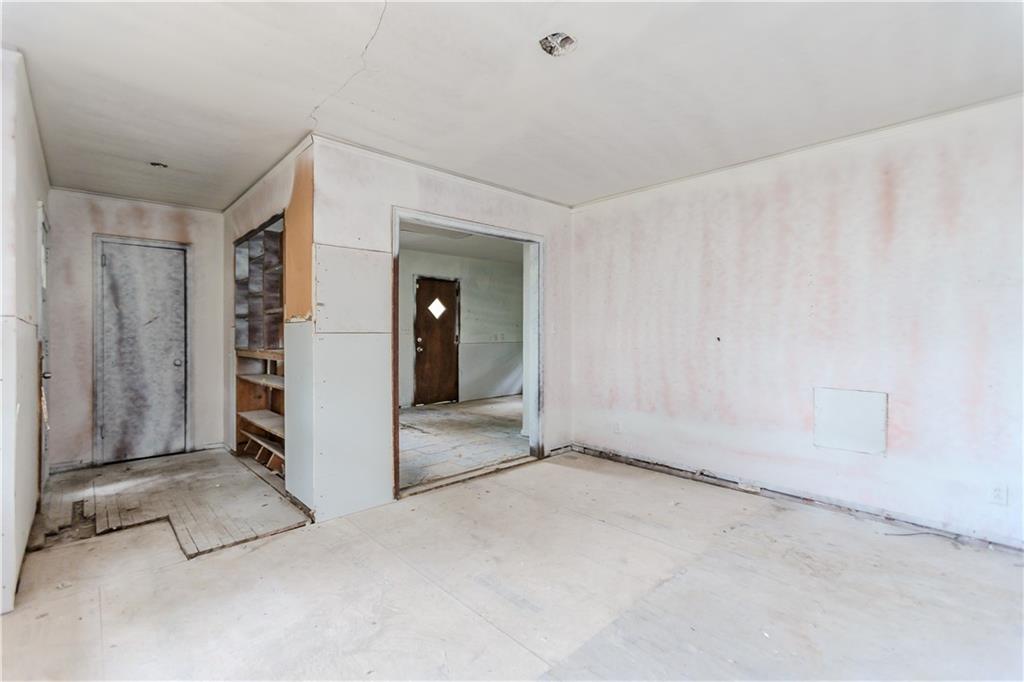 4376 Old Jonesboro Road Forest Park, GA 30297 - Photo 8 of 18