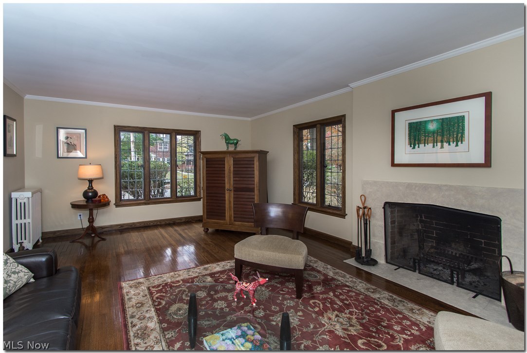 2721 Colchester Road Cleveland, OH 44106 - Photo 3 of 25 Gallery Image 3