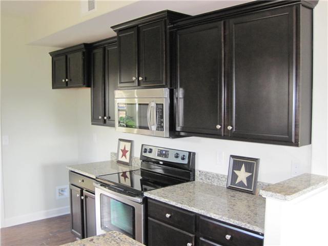 976 Legacy Park Road Mount Juliet, TN 37122 - Photo 8 of 17 Gallery Image 8