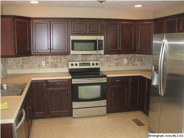17 Casey Court Anniston, AL 36207 - Photo 4 of 25