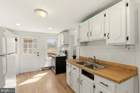 $479,000 | 22-20 North Limerick Road, Limerick, PA 19468