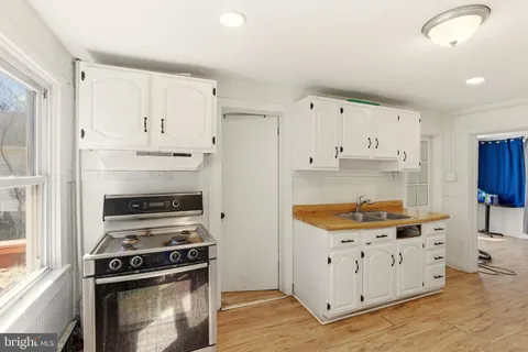 $479,000 | 22-20 North Limerick Road, Limerick, PA 19468