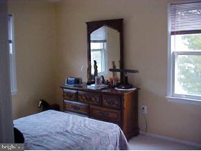 125 Wave Road Manahawkin, NJ 08050 - Photo 3 of 11