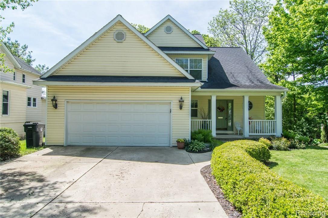 610 North State Street Howell, MI 48843 - Photo 1 of 44 DSC_0001.jpg