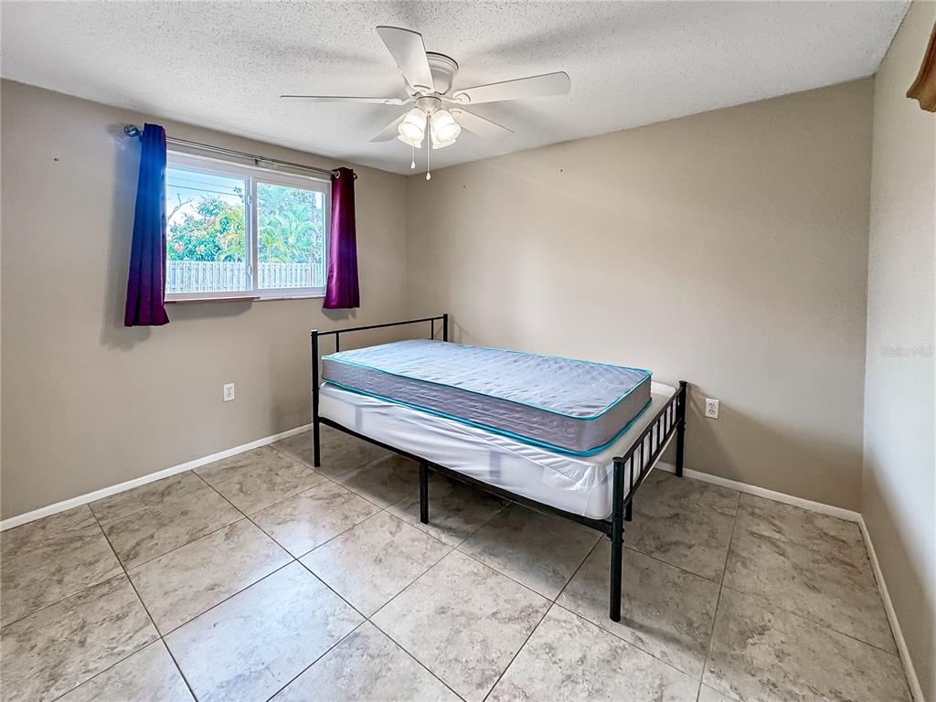 934 Fundy Road Venice, FL 34293 - Photo 6 of 11