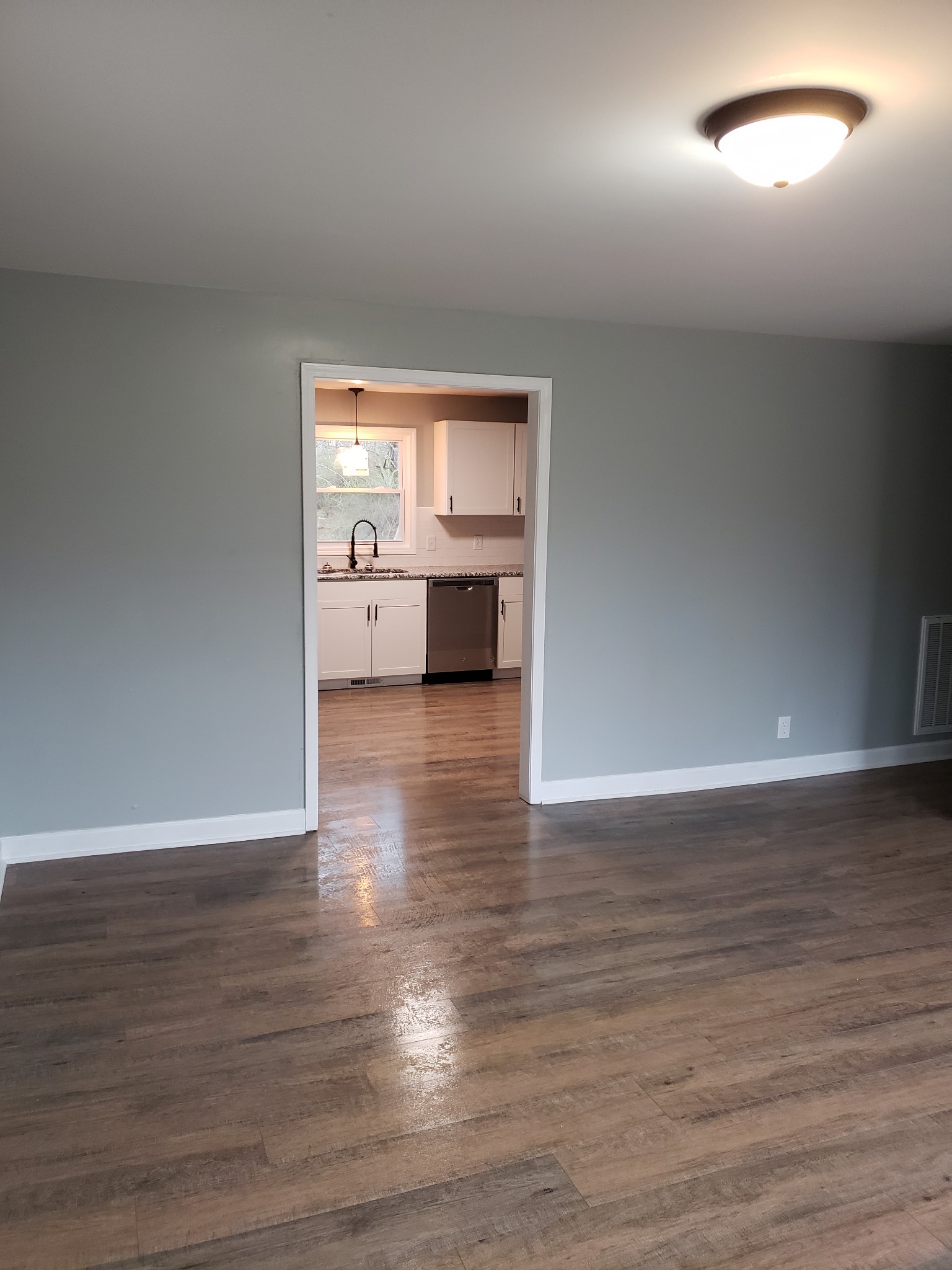 1615 Old Florence Road Lawrenceburg, TN 38464 - Photo 5 of 25 Gallery Image 5
