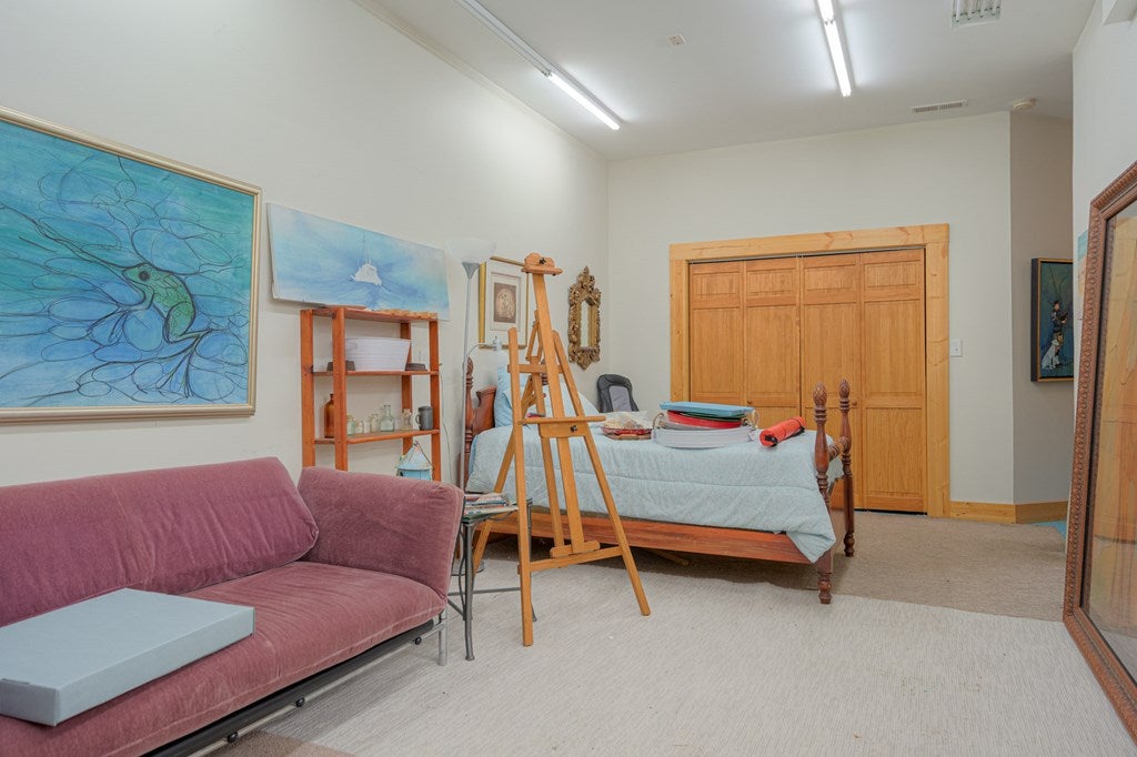 4752 Twin Coves Road Radford, VA 24141 - Photo 38 of 60 Gallery Image 38