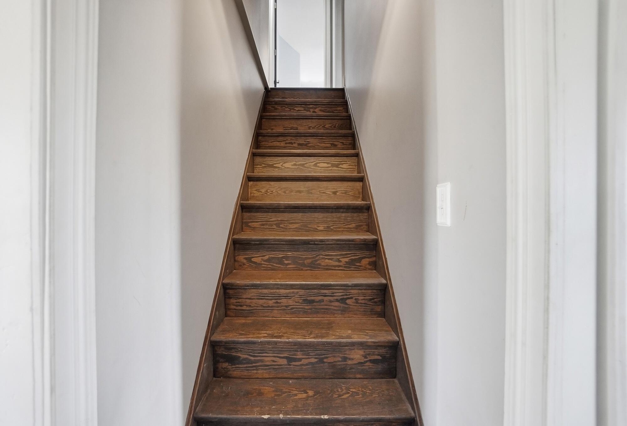 10045 Harrison Road Mount Sterling, OH 43143 - Photo 24 of 48 stairs