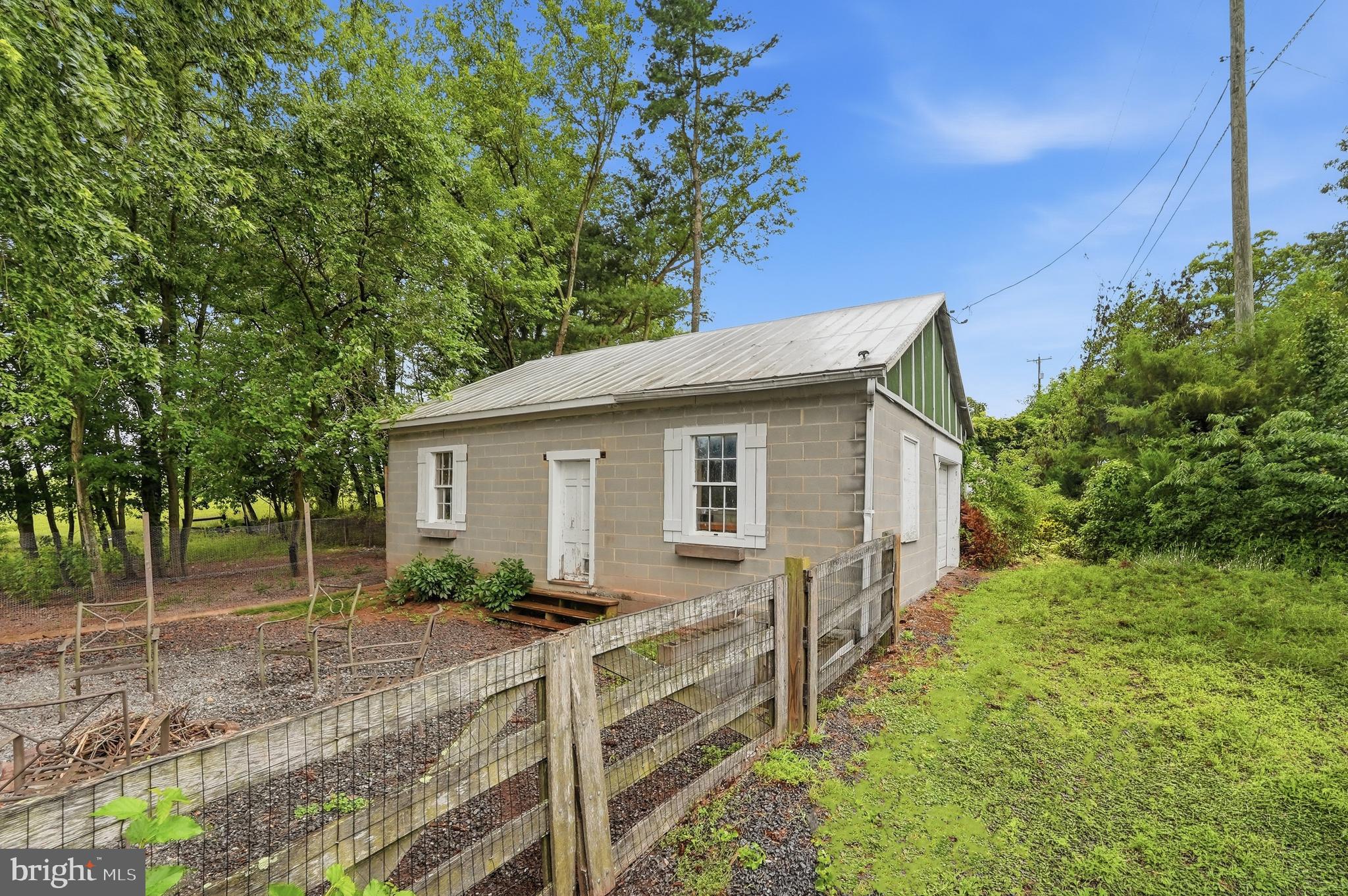 849 Redland Road Cross Junction, VA 22625 - Photo 26 of 45 Gallery Image 26