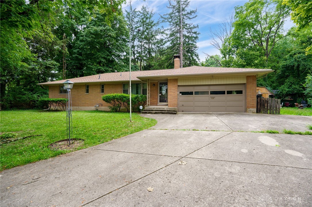 354 Imogene Road Dayton, OH 45405 - Photo 1 of 39 Gallery Image 1