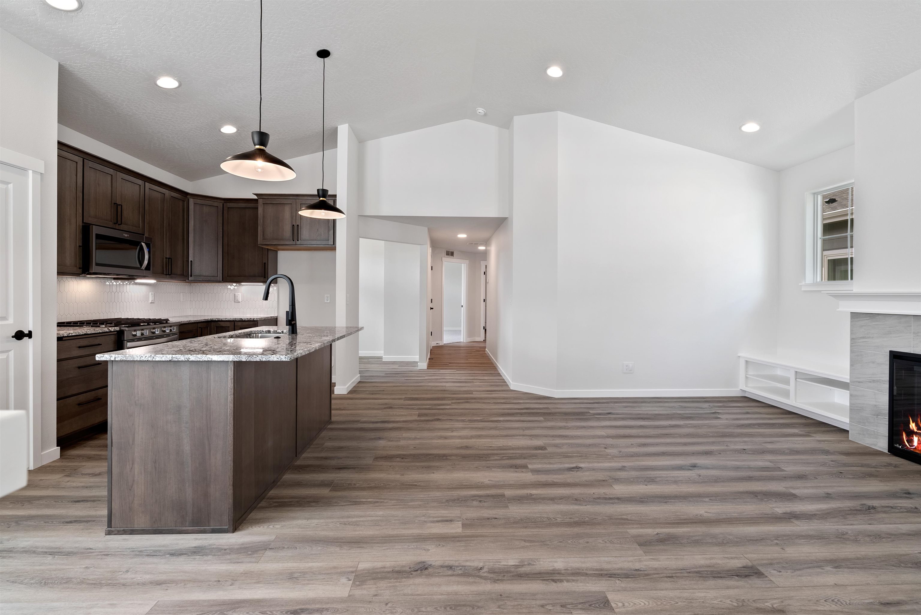 12235 North Dupont Road Spokane, WA 99218 - Photo 7 of 27