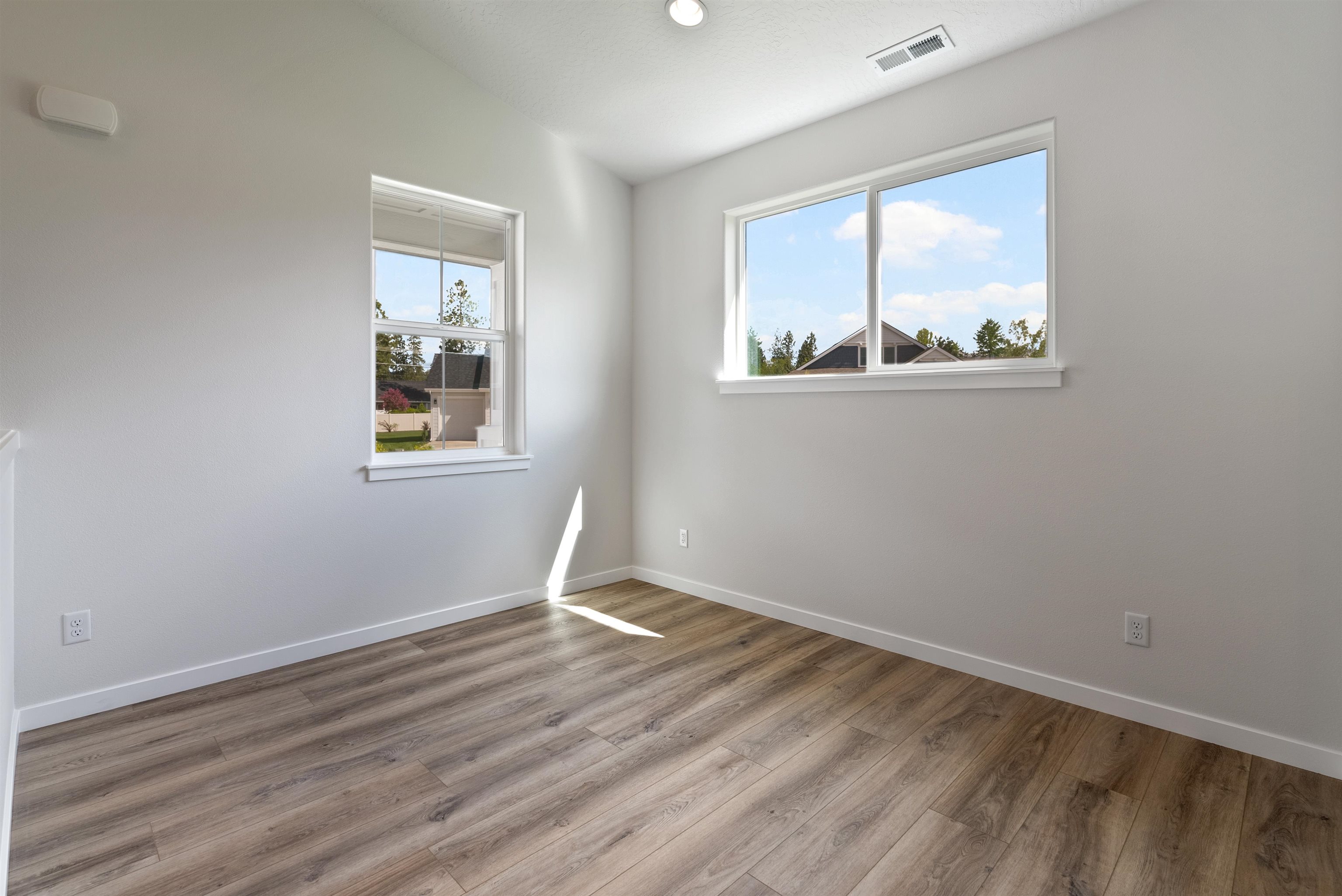 12235 North Dupont Road Spokane, WA 99218 - Photo 9 of 27