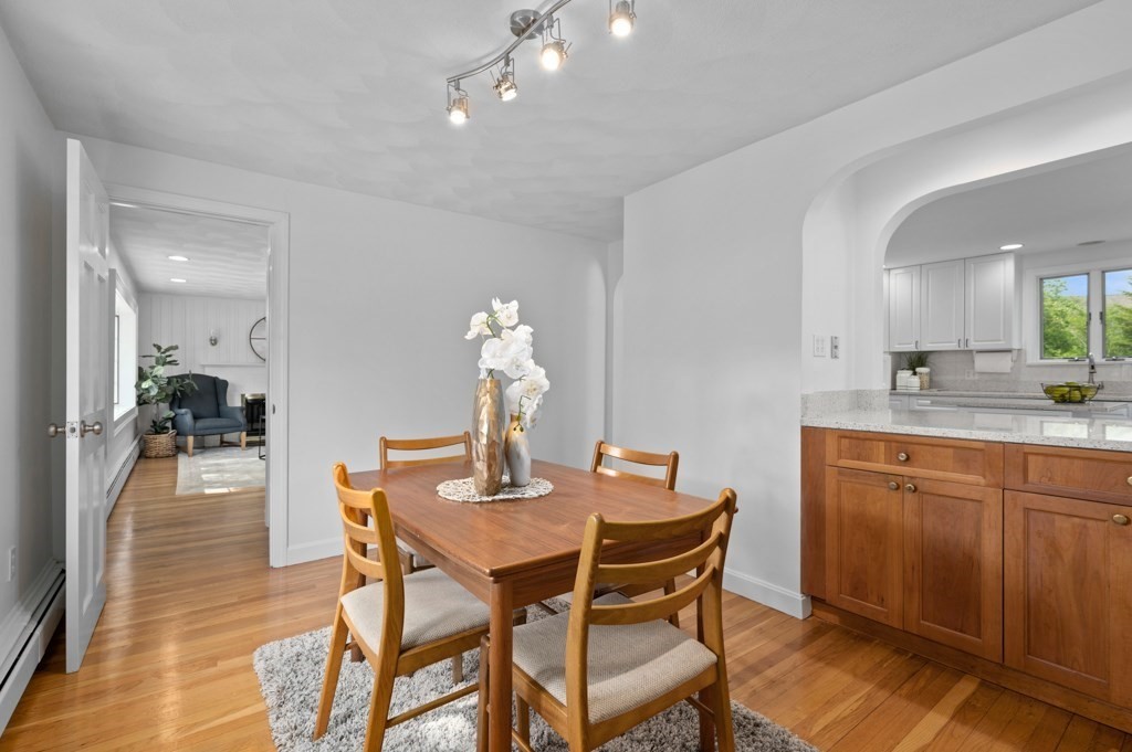 8 Erwin Road North Reading, MA 01864 - Photo 16 of 39 Gallery Image 16