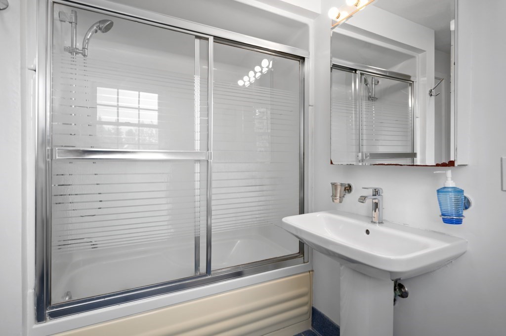 8 Erwin Road North Reading, MA 01864 - Photo 26 of 39 Gallery Image 26