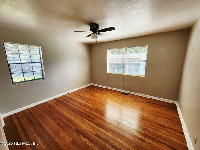 $1,375 | 3116 Belden Circle, Jacksonville, FL 32207