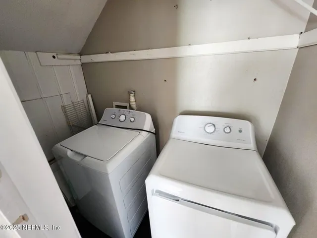 $1,375 | 3116 Belden Circle, Jacksonville, FL 32207