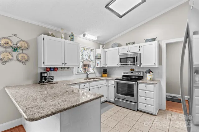 $317,500 | 402 Swaim Court, Salisbury, NC 28147