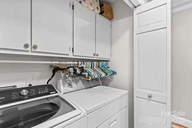 $317,500 | 402 Swaim Court, Salisbury, NC 28147