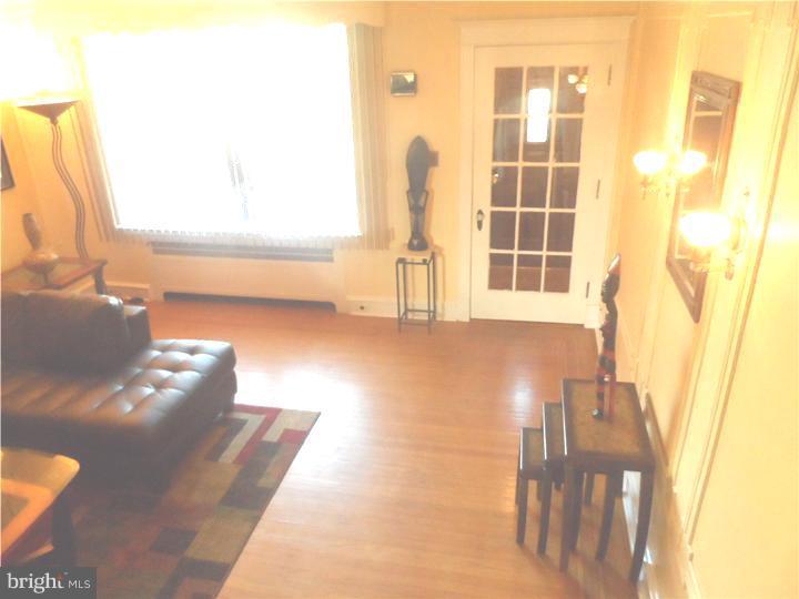 7430 Sommers Road Philadelphia, PA 19138 - Photo 3 of 18 Gallery Image 3