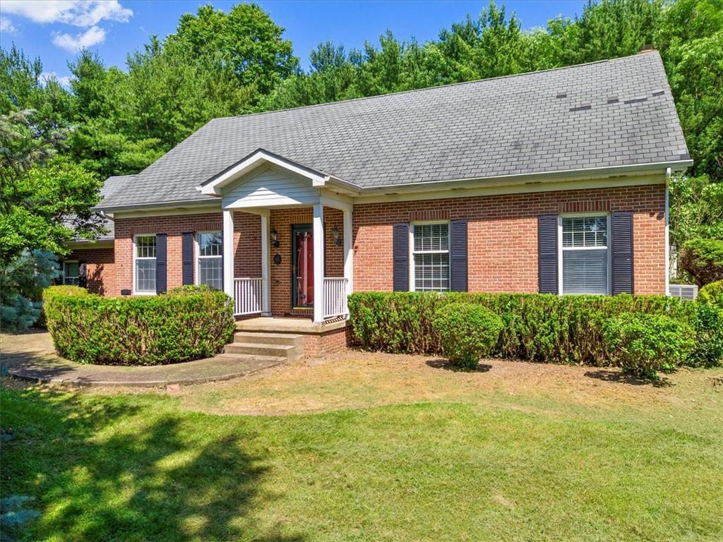 4273 River Road Beaver Falls, PA 15010 - Photo 1 of 35 Gallery Image 1